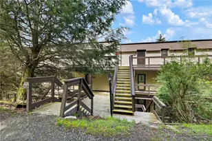 103 Upper Holiday Ln, Beech Mountain, NC 28604 - Photo 2