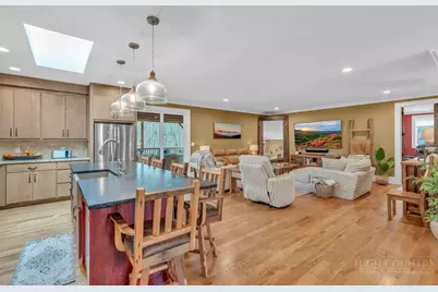 811 Linhigh, Newland, NC 28657 - Photo 14