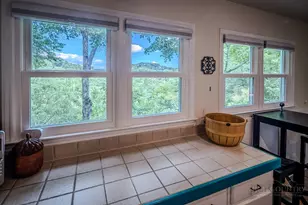 492 Skyland View Dr, Blowing Rock, NC 28605 - Photo 18