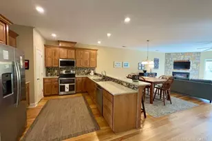 40 Club Villa Dr, Roaring Gap, NC 28668 - Photo 6