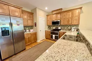 40 Club Villa Dr, Roaring Gap, NC 28668 - Photo 4