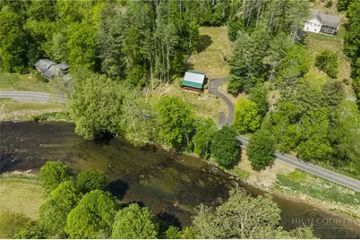 613 Silas Creek Road, Lansing, NC 28643 - Photo 2