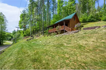 613 Silas Creek Road, Lansing, NC 28643 - Photo 6