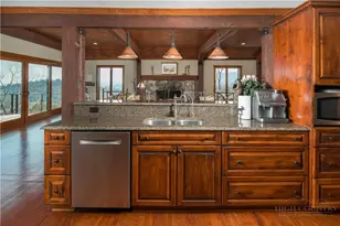 260 Beacon Hill, Blowing Rock, NC 28605 - Photo 18