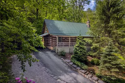 110 Forest Run, Sugar Mountain, NC 28604 - Photo 2