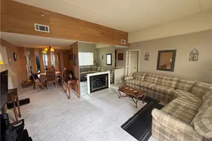 303 Sugar Top Dr, Sugar Mountain, NC 28604 - Photo 6