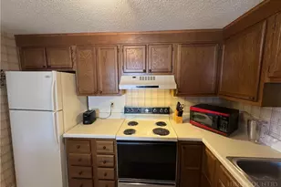 303 Sugar Top Dr, Sugar Mountain, NC 28604 - Photo 8