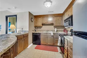 303 Sugar Top Dr, Sugar Mountain, NC 28604 - Photo 8