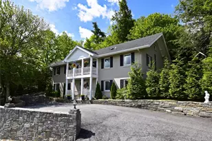 195 Fairway Ln, Blowing Rock, NC 28605 - Photo 2