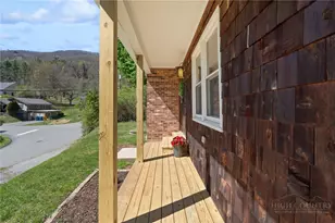 172 Park St, Boone, NC 28607 - Photo 10