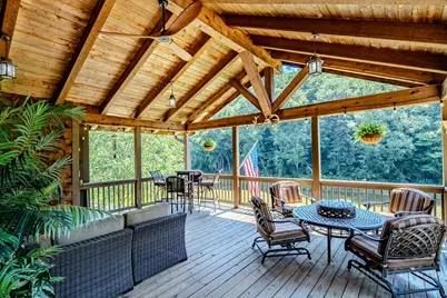 1059 Mouth Of Silas Creek Road, Lansing, NC 28643 - Photo 12