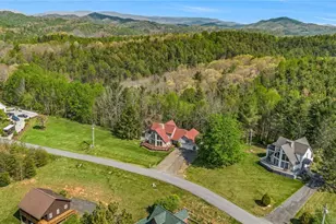 346 Clear View Ridge Rd, Crumpler, NC 28617 - Photo 4