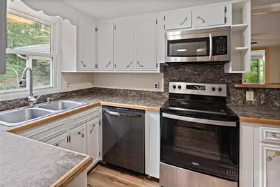 466 Stony Fork Road, Deep Gap, NC 28618 - Photo 26