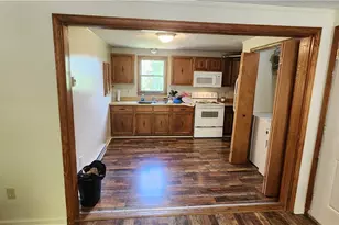 143 Stoneybrook Ct, Boone, NC 28607 - Photo 4
