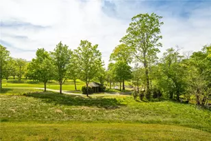 147 Riverside Pk Ct, Jefferson, NC 28640 - Photo 14