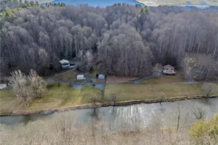 8 and 9 Haven Ridge Rd, Lansing, NC 28643 - Photo 1