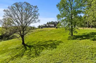 121 Shady Oaks Ln, Newland, NC 28657 - Photo 2