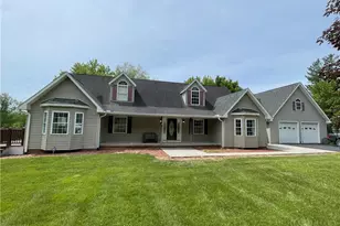 310 Don Walters Rd, Jefferson, NC 28640 - Photo 2