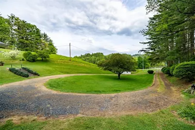8693 Nc Hwy 88 E Highway, Laurel Springs, NC 28644 - Photo 8