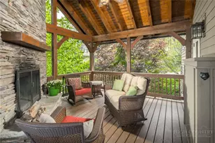 371 Dameron Dr, Blowing Rock, NC 28605 - Photo 10
