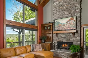 371 Dameron Dr, Blowing Rock, NC 28605 - Photo 4