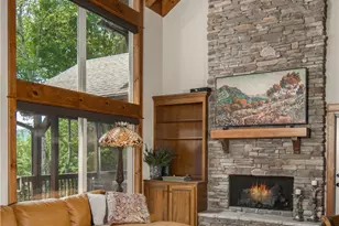 371 Dameron Dr, Blowing Rock, NC 28605 - Photo 4