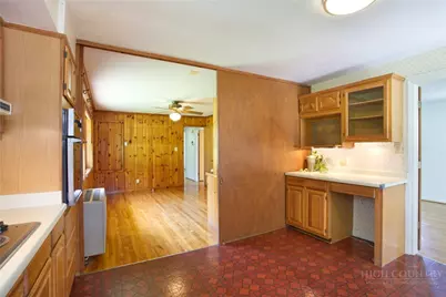2853 Broadstone Road, Banner Elk, NC 28604 - Photo 16