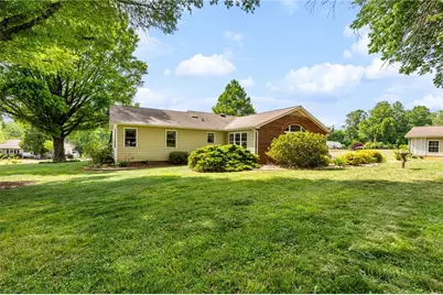 1137 Hibriten Drive, Lenoir, NC 28645 - Photo 38