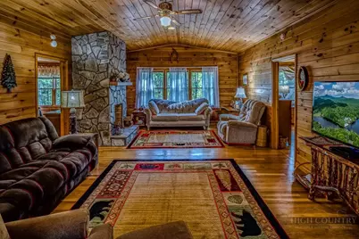 97 Lakeview Road, Newland, NC 28657 - Photo 4