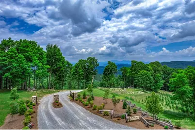 Wr-13 Firethorne Lane, Elk Park, NC 28604 - Photo 6