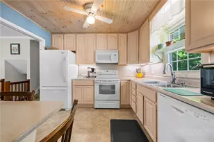 112 Chandy St, Boone, NC 28607 - Photo 2