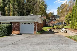 112 Chandy St, Boone, NC 28607 - Photo 42