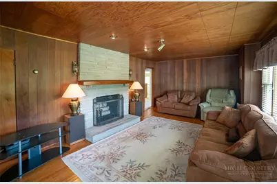 189 Old Nc 181 Highway, Newland, NC 28657 - Photo 2