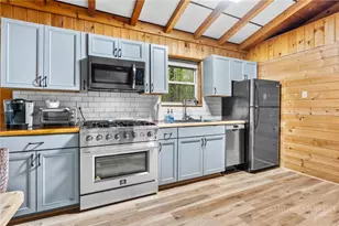 102 Teaberry Trail, Beech Mountain, NC 28604 - Photo 2