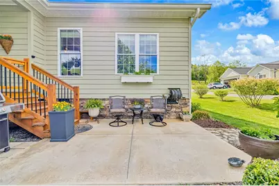 209 W Evergreen Street, West Jefferson, NC 28694 - Photo 34