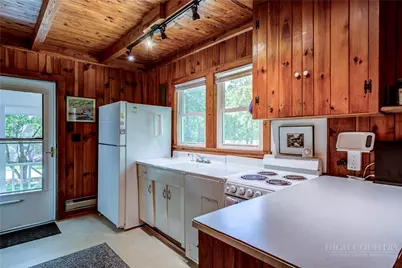 1010 Rash Road, Glade Valley, NC 28627 - Photo 18