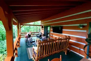 270 Bentley Rd, Sugar Grove, NC 28679 - Photo 4