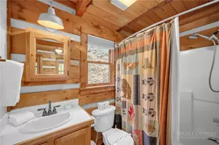 270 Bentley Rd, Sugar Grove, NC 28679 - Photo 34