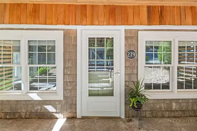 279 Green Street, Blowing Rock, NC 28605 - Photo 6