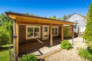279 Green St, Blowing Rock, NC 28605 - Photo 4