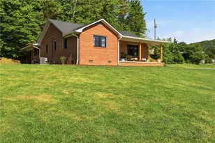 755 Ray Taylor Rd, West Jefferson, NC 28694 - Photo 28
