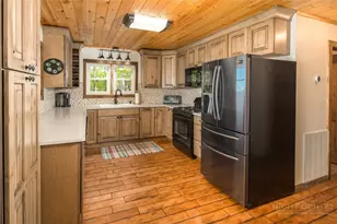 380 Aldridge Rd, Newland, NC 28657 - Photo 18