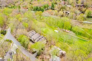 101 Golfview Dr, Beech Mountain, NC 28604 - Photo 4