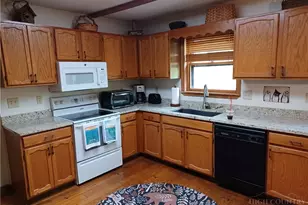 100 Tulip Ln, Newland, NC 28657 - Photo 24