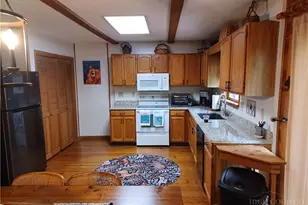 100 Tulip Ln, Newland, NC 28657 - Photo 22