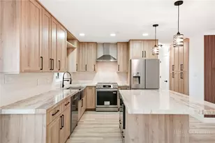 120 Wintergreen Way, Beech Mountain, NC 28604 - Photo 2