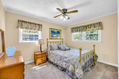 346 Piney Creek Road, Lansing, NC 28643 - Photo 18