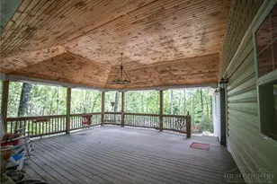 182 Henley Ln, Linville, NC 28646 - Photo 4