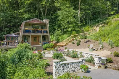 635/634 Little Horse Creek Road, Newland, NC 28657 - Photo 6