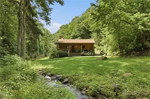 635/634 Little Horse Creek Rd, Newland, NC 28657 - Photo 14